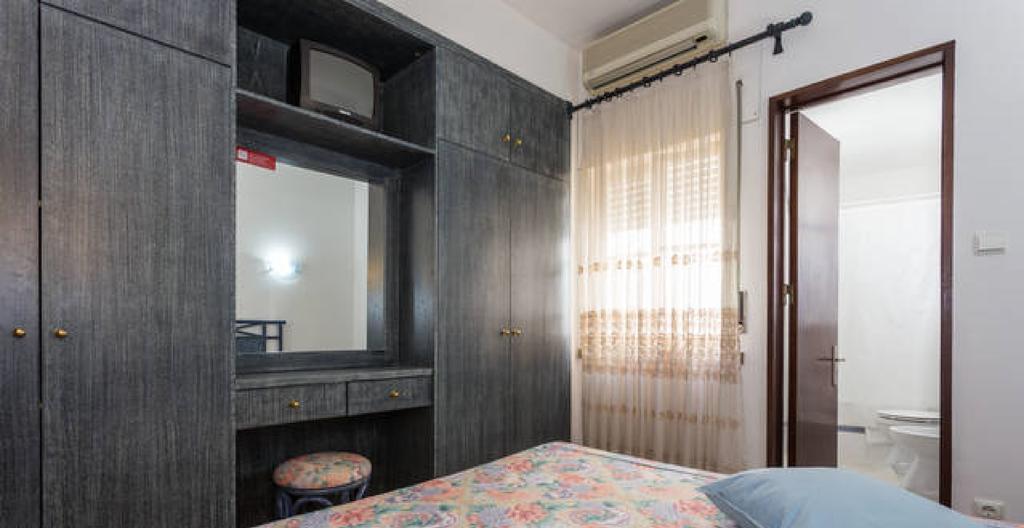Residencial Miramar Hotel Quarteira Szoba fotó