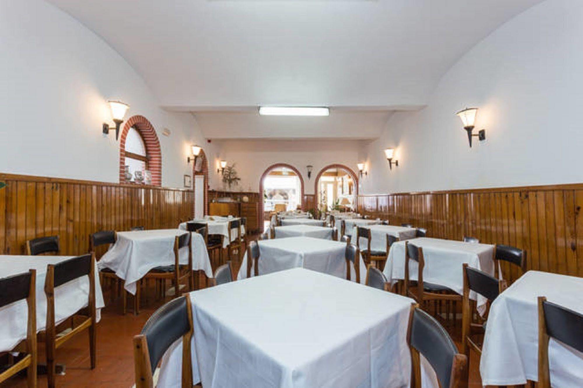 Residencial Miramar Hotel Quarteira Kültér fotó